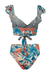 TRENDYOLMİLLA flower patterned V-neck Covered High Waist Regular Bikini Set - Image 6