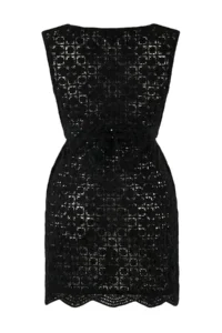 TRENDYOLMİLLA Black Premium Knitwear Cellular Super Mini Deep V-neck Beach Dress - Image 4