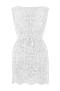 TRENDYOLMİLLA WHITE Premium Knitwear Cellular Super Mini Deep V-neck Beach Dress - Image 4