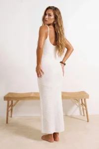 TRENDYOLMİLLA Ecru Knitting Maxi V-neck Beach Dress - Image 3