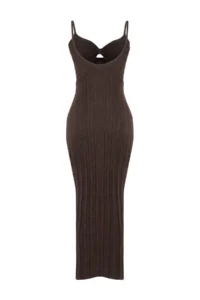 TRENDYOLMİLLA Dark Brown Knitwear Cellular Maxi Cut Out Detailed Beach Dress - Image 5
