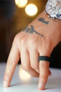 The Collection fish ridge Model Adjustable Black Ring