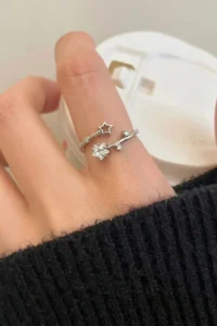 The Collection Minimalist Star Detailed Zircon Stone Silver Adjustable Women's Ring - Image 6