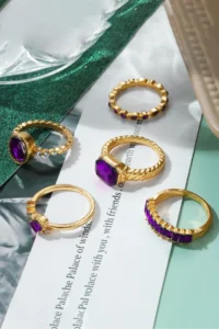 The Collection 5 Sets Kombin Crystal Purple Rocky Model Gold Ring Set - Image 2