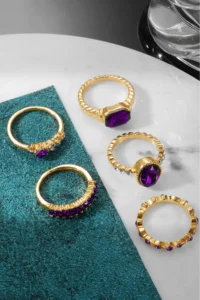The Collection 5 Sets Kombin Crystal Purple Rocky Model Gold Ring Set - Image 5