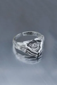 The Collection Antique Silver Plated Illuminati Palm Single Eye Adjustable Ring - Image 5