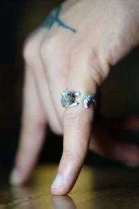 The Collection Antique Silver Plated Wrapped Cat Shaped Adjustable Ring - Image 5
