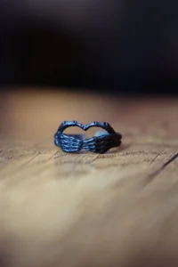The Collection Heart Iskelet Model Adjustable Black Ring