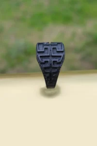 The Collection Labirent pattern Model Adjustable Black Ring - Image 5