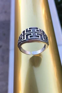The Collection Labirent pattern Adjustable Silver Plated Ring - Image 2