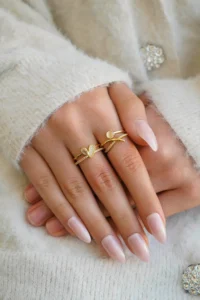 The Collection Set of 2 Modern Heart and Solitaire Detailed Form Vip Gold Rings - Image 3