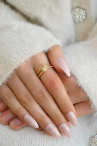 The Collection Set of 2 Modern Clover and Solitaire Detailed Form Vip Gold Rings - Image 4