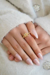 The Collection Daisy Vip Gold Ring Set with Rows of Daisy and Zircon Stones - Image 4