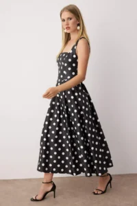 TRENDYOLMİLLA Black-WHITE Polka Dot  A-Cut Satin Weaving Chic Evening Gown Gece Graduation Dress - Image 3