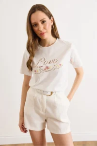 Olalook Women's White Love Scallop Detailed Cotton T-Shirt - Image 3