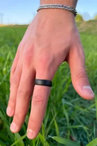 The Collection Matte Black Plain Wedding Ring Knight Adjustable Ring - Image 4