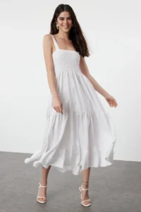 TRENDYOLMİLLA WHITE Plain A Cut Gipelli Square Neck Maxi Weaving Dress - Image 3