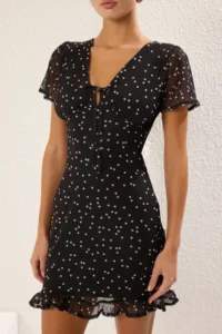 TRENDYOLMİLLA Black Polka Dot Mini Tulle Fitted Binding Detailed Knitting Dress - Image 3