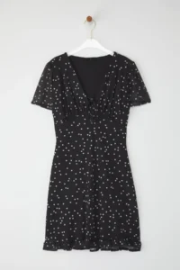 TRENDYOLMİLLA Black Polka Dot Mini Tulle Fitted Binding Detailed Knitting Dress - Image 6