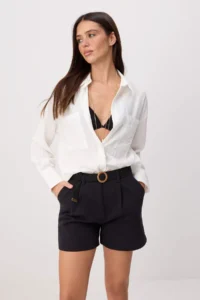 TRENDYOLMİLLA Black Arched Cotton Diz Size City Shorts & Bermuda - Image 2