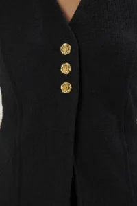TRENDYOLMİLLA Black slim Tweed Material Flower Button with accessories Crop Knitting Vest - Image 3