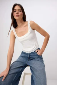 TRENDYOLMİLLA Ecru Fitted Cowl Neck Lace Detailed Ribbed Flexible Knitting Tank Top