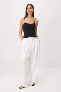 TRENDYOLMİLLA Black Fitted Square Neck Thin Sleeveless Sleeveless Soft Knitting Blouse - Image 2