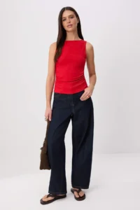 TRENDYOLMİLLA Red Plain Fitted Boat Neck Sleeveless Binding Detailed Premium Soft Knitting Blouse - Image 2