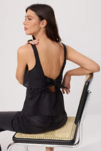 TRENDYOLMİLLA Black 100% Linen Back Binding Detailed Blouse - Image 2