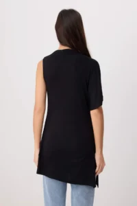 TRENDYOLMİLLA Black Regular/Normal Pattern Dog collar Bat Arm Short Sleeve Maxi Soft Knitting Blouse - Image 4