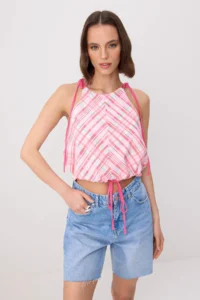 TRENDYOLMİLLA Pink Geometric pattern Ruffle Detailed Weaving Blouse