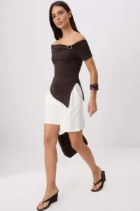TRENDYOLMİLLA Brown Plain Fitted Carmen Collar Knitting Blouse - Image 2