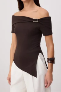 TRENDYOLMİLLA Brown Plain Fitted Carmen Collar Knitting Blouse - Image 3