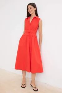 TRENDYOLMİLLA Red Belted Poplin Shirt Collar Midi Weaving Dress - Image 2