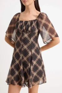 TRENDYOLMİLLA Brown Plaid / Checkered Skirt with Handkerchief Mini Siphon Weaving Dress - Image 3