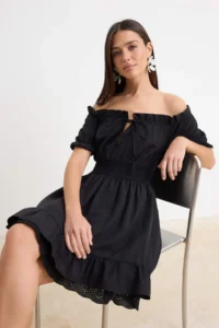 TRENDYOLMİLLA Black Mini Weaving Dress - Image 2