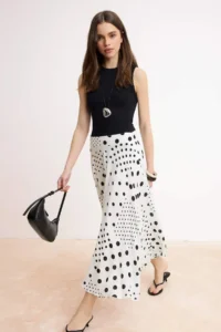 TRENDYOLMİLLA WHITE Black Polka Dot Midi flared Viscose Skirt - Image 4