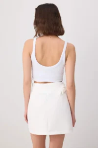 TRENDYOLMİLLA WHITE Belt Hair Clip and Cut Out Detailed Short Skirt - Image 4