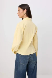 TRENDYOLMİLLA Light Yellow Gold Accessory Cotton Waist Fitting Shirt - Image 4