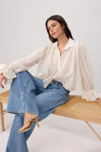 TRENDYOLMİLLA WHITE Transparan Kolu with flywheel Shirt - Image 2