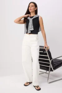 TRENDYOLMİLLA Ecru  High Waist Flare jeans