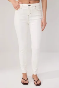 TRENDYOLMİLLA WHITE High Waist jeans - Image 3