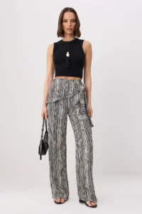 TRENDYOLMİLLA Black-Multicolored Viscose Patterned Cross-Cover Comfortable Cut Pants