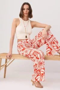 TRENDYOLMİLLA Red-Multicolored Patterned Viscose Rahat Cut Elastic Waist Wide Leg Pants - Image 2