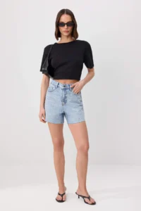 TRENDYOLMİLLA Mavi Stone Detailed City Size DENIM Shorts - Image 2