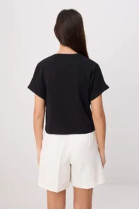 TRENDYOLMİLLA Black Floral Regular/Normal Pattern Short Sleeve Tok 100% Cotton Knitting T-Shirt - Image 4