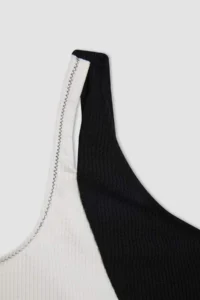 DeFacto Girls' Tek Omuzlu Bikini Set - Image 4