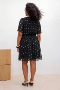 Trendyol Curve Brown Weaving Plus Size Dress - Image 3