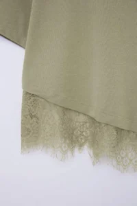 Trendyol Curve Oil Green Skirt Ucu Lace Detailed Plus Size T-Shirt - Image 6
