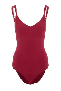 TRENDYOLMİLLA Burgundy Triangle Covered Ruffle Detailed Chlora&Water Resistant LONG Lasting LYCRA®XTRA LIFE Swimsuit - Image 3